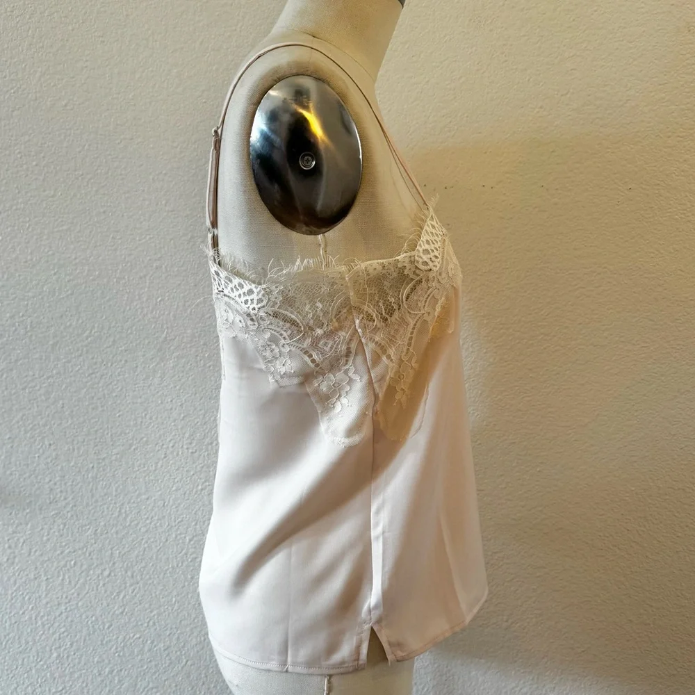 Lulu’s Light Blush Pink Camisole w/Lace Detail - Picture 4 of 9